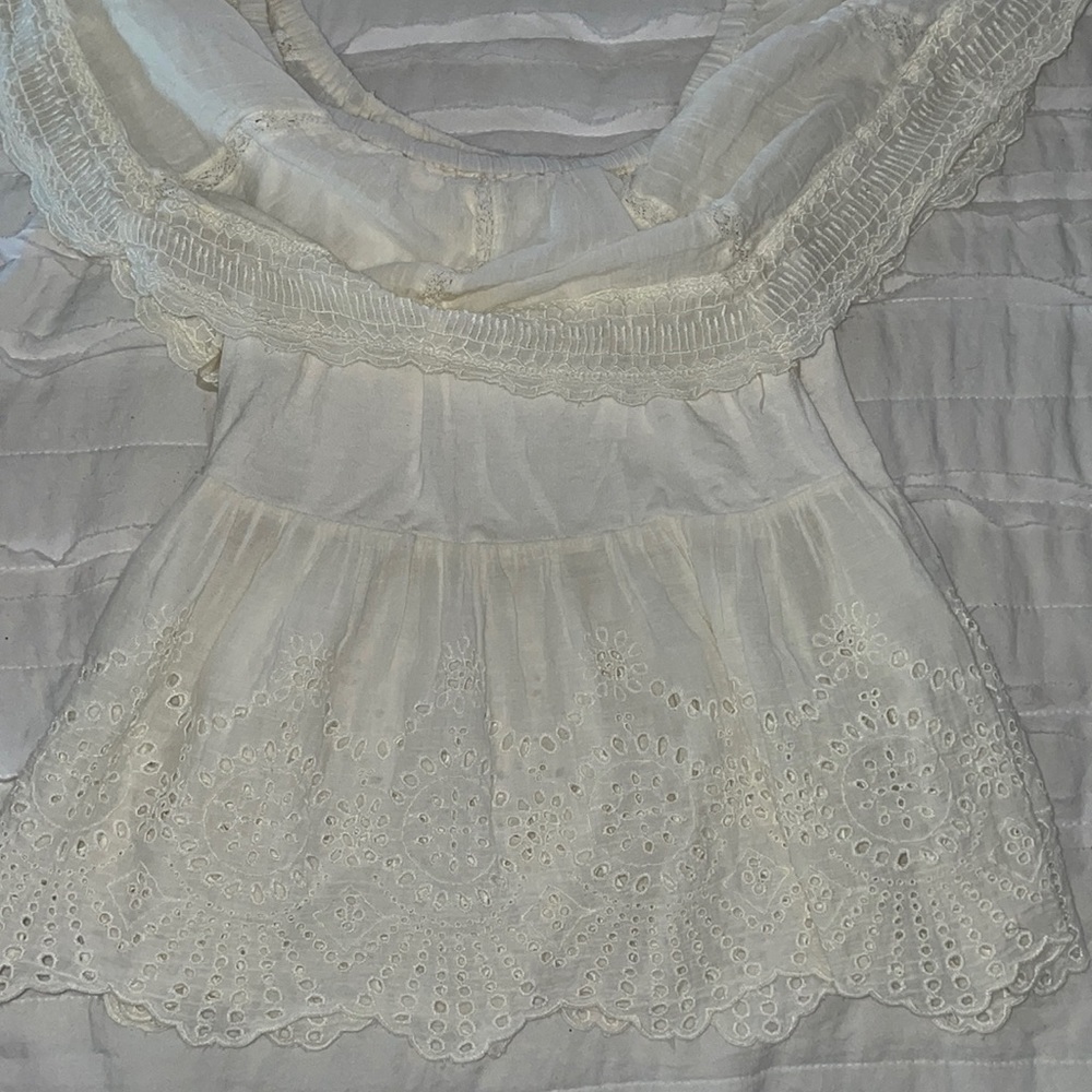 American Eagle top